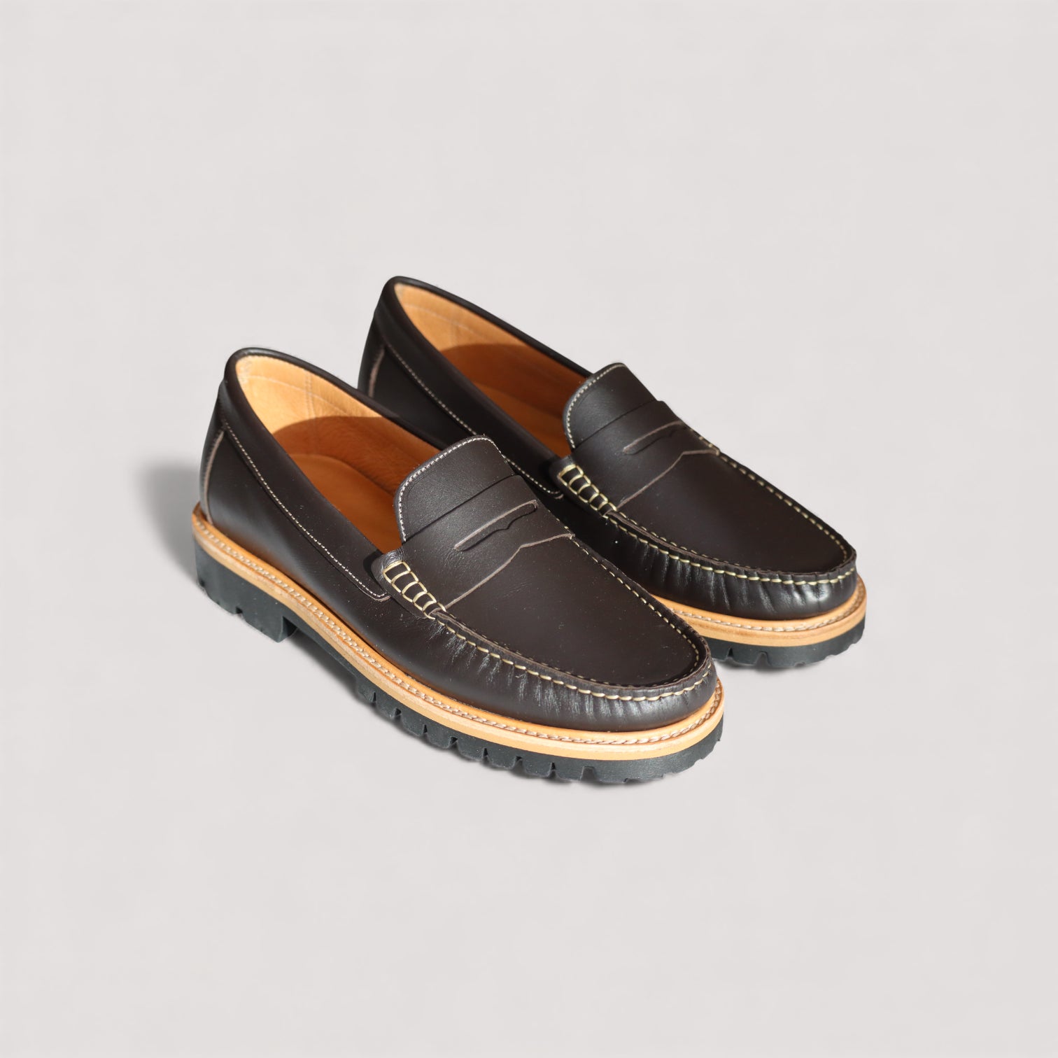 Alicante Black Leather